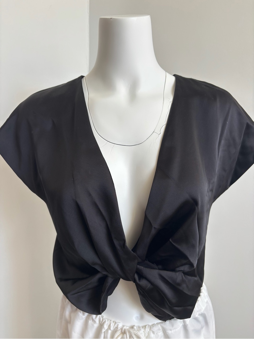 Zara Black Twist-Front Crop Top